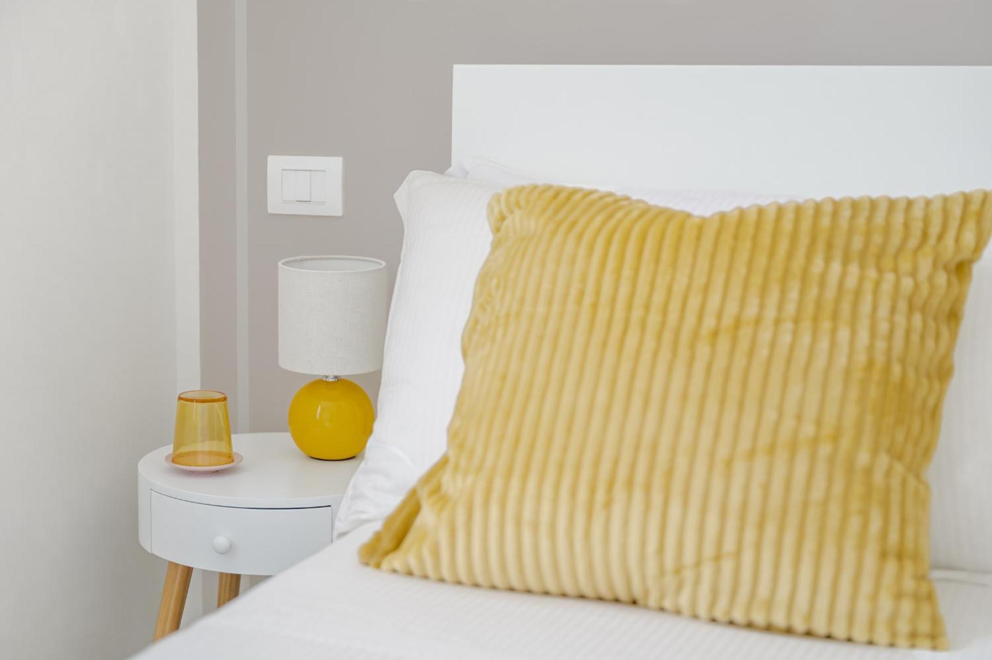 Via Ponte Alle Mosse, 19 - Florence Charming Apartments - A Chic, Newly Renovated Apartment Near Tram Leopolda, A Few Min From Downtown Extérieur photo