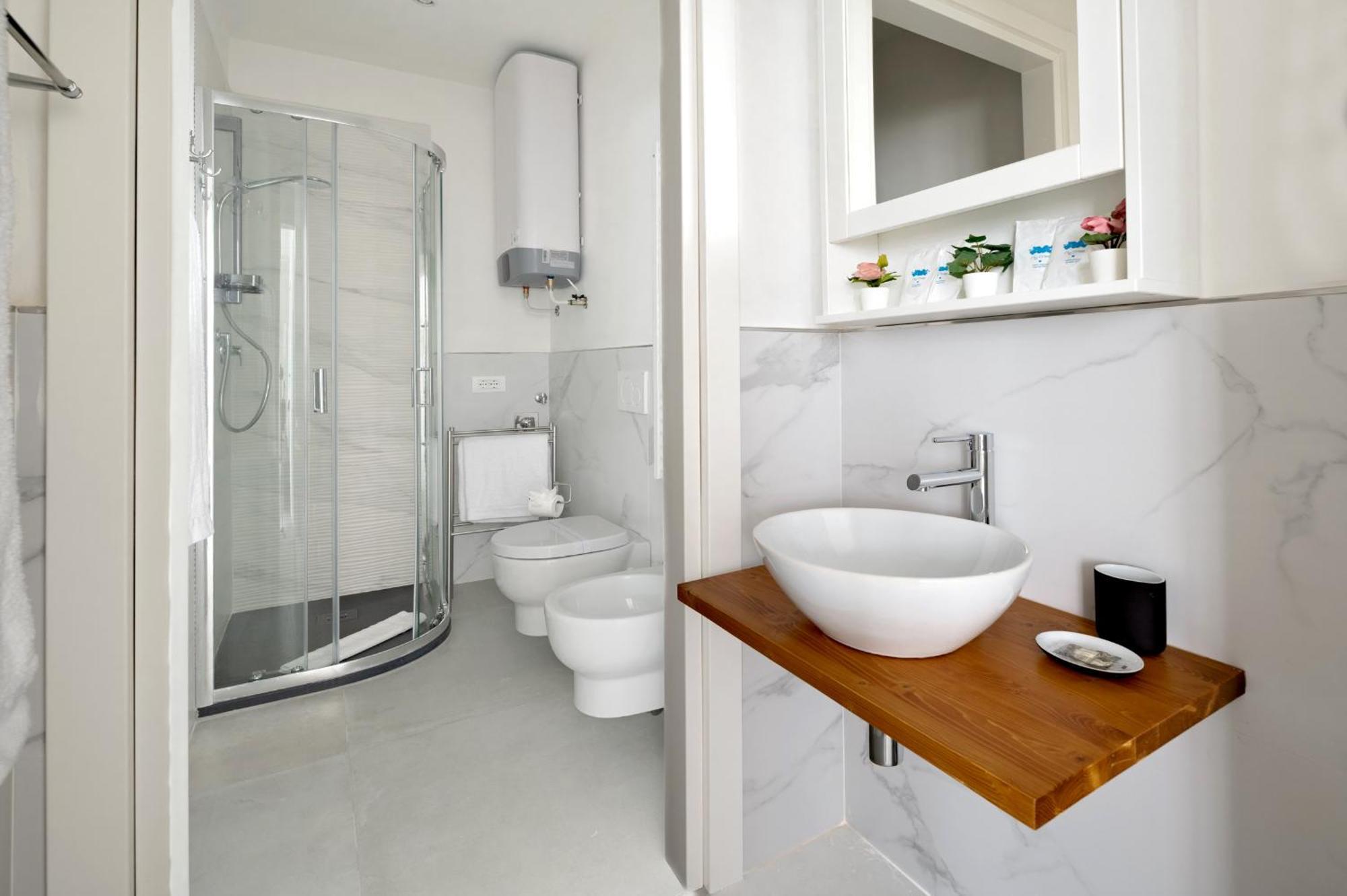 Via Ponte Alle Mosse, 19 - Florence Charming Apartments - A Chic, Newly Renovated Apartment Near Tram Leopolda, A Few Min From Downtown Extérieur photo