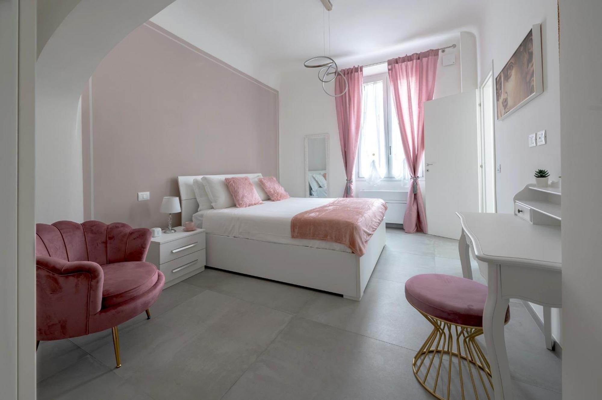Via Ponte Alle Mosse, 19 - Florence Charming Apartments - A Chic, Newly Renovated Apartment Near Tram Leopolda, A Few Min From Downtown Extérieur photo